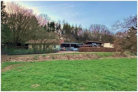 Prodej domu 193 m², pozemek 50.000 m², Wadern, Země Sársko Prodej domu 193 m², pozemek 50.000 m², Wadern, Země Sársko