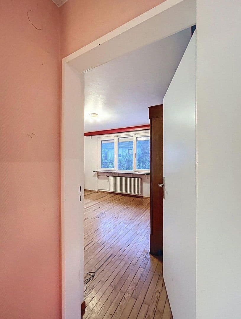 Prodej domu 138 m², pozemek 300 m², Sankt Ingbert, Země Sársko Prodej domu 138 m², pozemek 300 m², Sankt Ingbert, Země Sársko