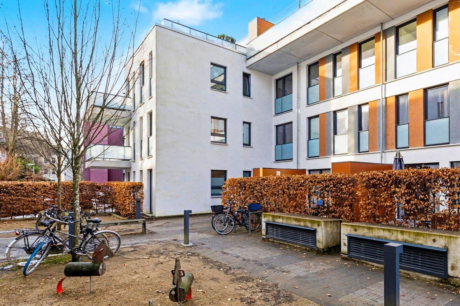 Pronájem bytu 3+1 85 m², Eimsbütteler Chaussee 45, Hamburg, Hamburg Pronájem bytu 3+1 85 m², Eimsbütteler Chaussee 45, Hamburg, Hamburg