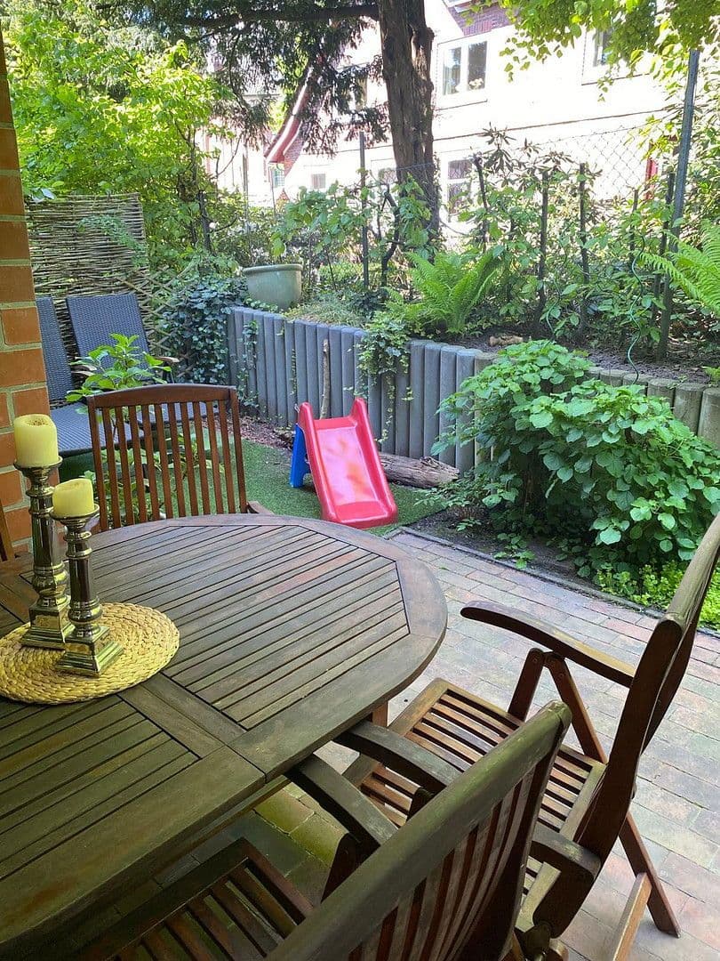 Pronájem bytu 3+1 90 m², Rellingen, Šlesvicko-Holštýnsko Pronájem bytu 3+1 90 m², Rellingen, Šlesvicko-Holštýnsko