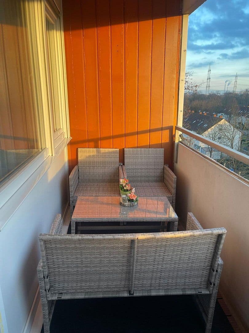 Pronájem bytu 3+1 80 m², Ludwigshafen am Rhein, Porýní-Falc Pronájem bytu 3+1 80 m², Ludwigshafen am Rhein, Porýní-Falc