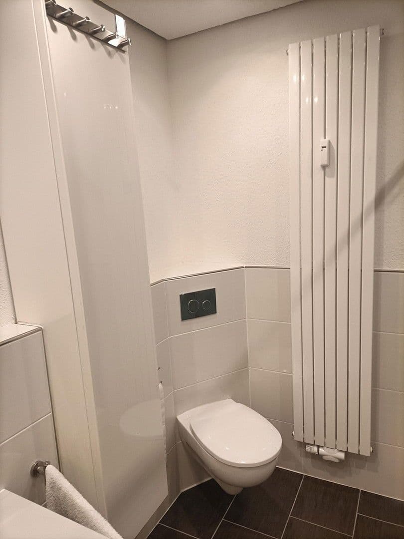 Pronájem bytu 3+1 80 m², Ludwigshafen am Rhein, Porýní-Falc Pronájem bytu 3+1 80 m², Ludwigshafen am Rhein, Porýní-Falc