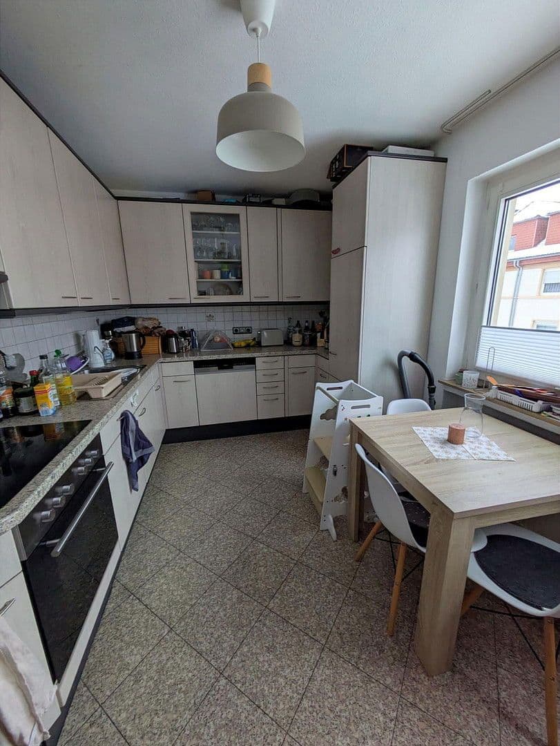 Pronájem bytu 3+1 77 m², Schiessgärten 21, Gießen, Hessen Pronájem bytu 3+1 77 m², Schiessgärten 21, Gießen, Hessen