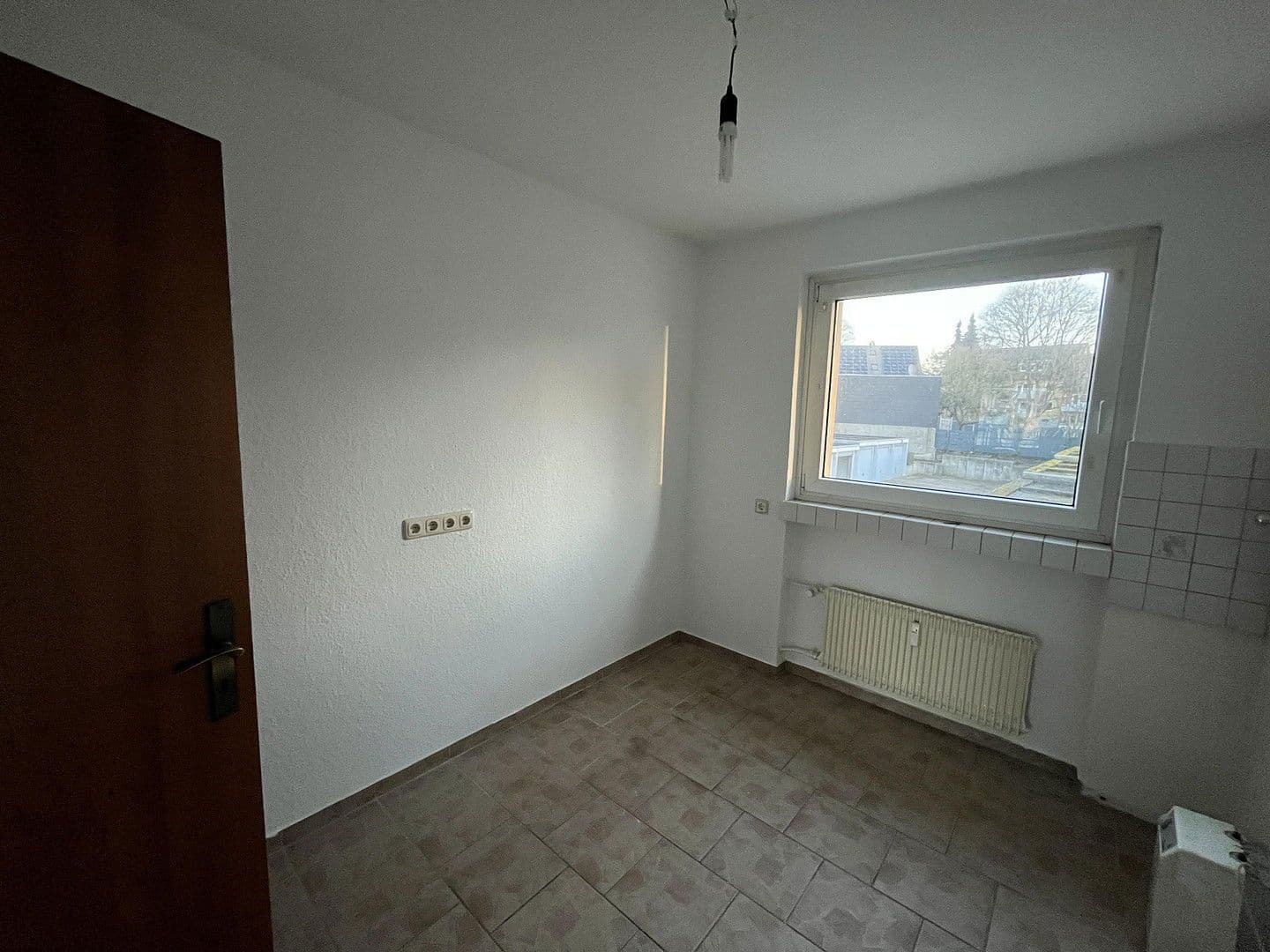 Pronájem bytu 3+kk 80 m², Bochumer Str. 72 a, Hattingen, Severní Porýní-Vestfálsko Pronájem bytu 3+kk 80 m², Bochumer Str. 72 a, Hattingen, Severní Porýní-Vestfálsko