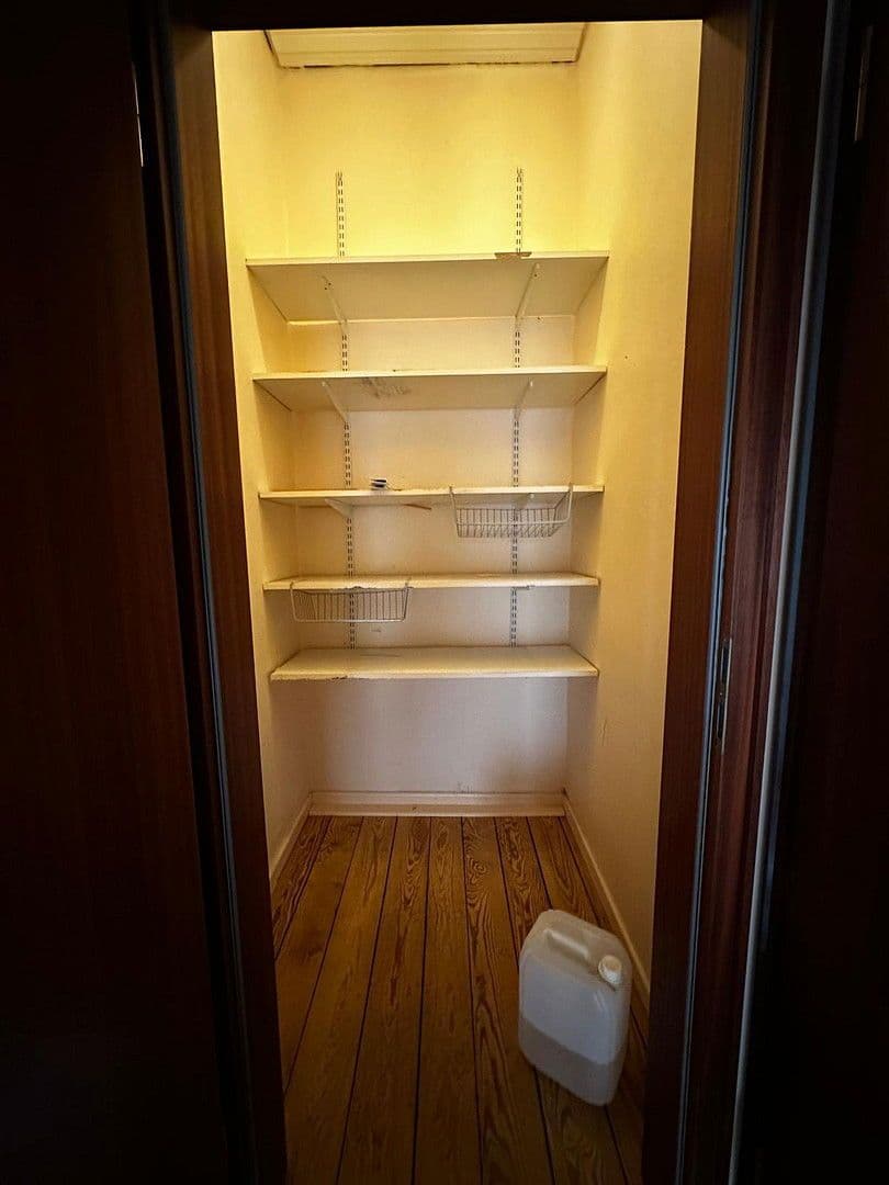 Pronájem bytu 4+1 105 m², Haselau, Šlesvicko-Holštýnsko Pronájem bytu 4+1 105 m², Haselau, Šlesvicko-Holštýnsko