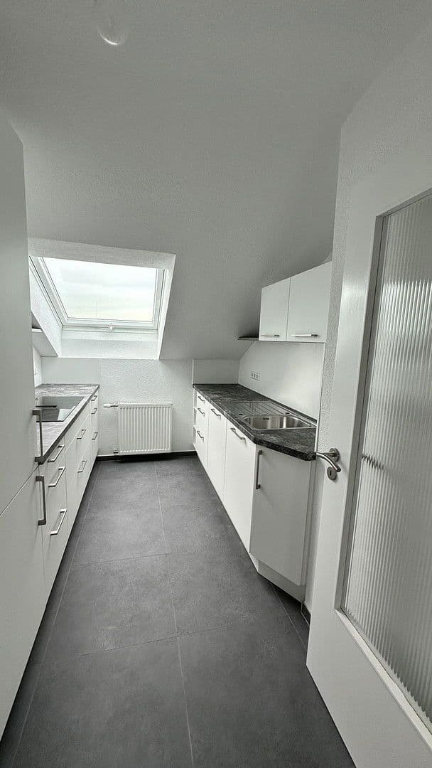 Pronájem bytu 2+kk 57 m², Sindelfingen, Bádensko-Württembersko Pronájem bytu 2+kk 57 m², Sindelfingen, Bádensko-Württembersko