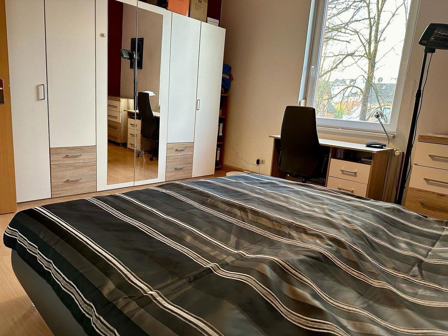 Prodej domu 256 m², pozemek 380 m², Mainz, Porýní-Falc Prodej domu 256 m², pozemek 380 m², Mainz, Porýní-Falc