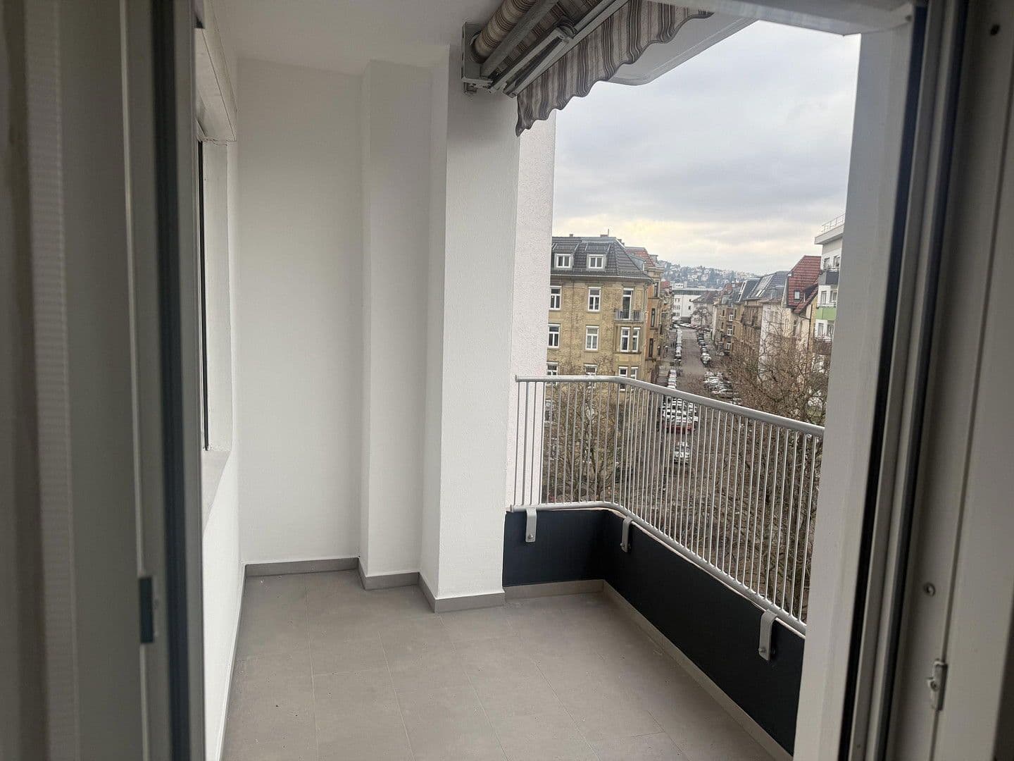 Pronájem bytu 3+1 76 m², Stitzenburgstraße 1, Stuttgart, Bádensko-Württembersko Pronájem bytu 3+1 76 m², Stitzenburgstraße 1, Stuttgart, Bádensko-Württembersko