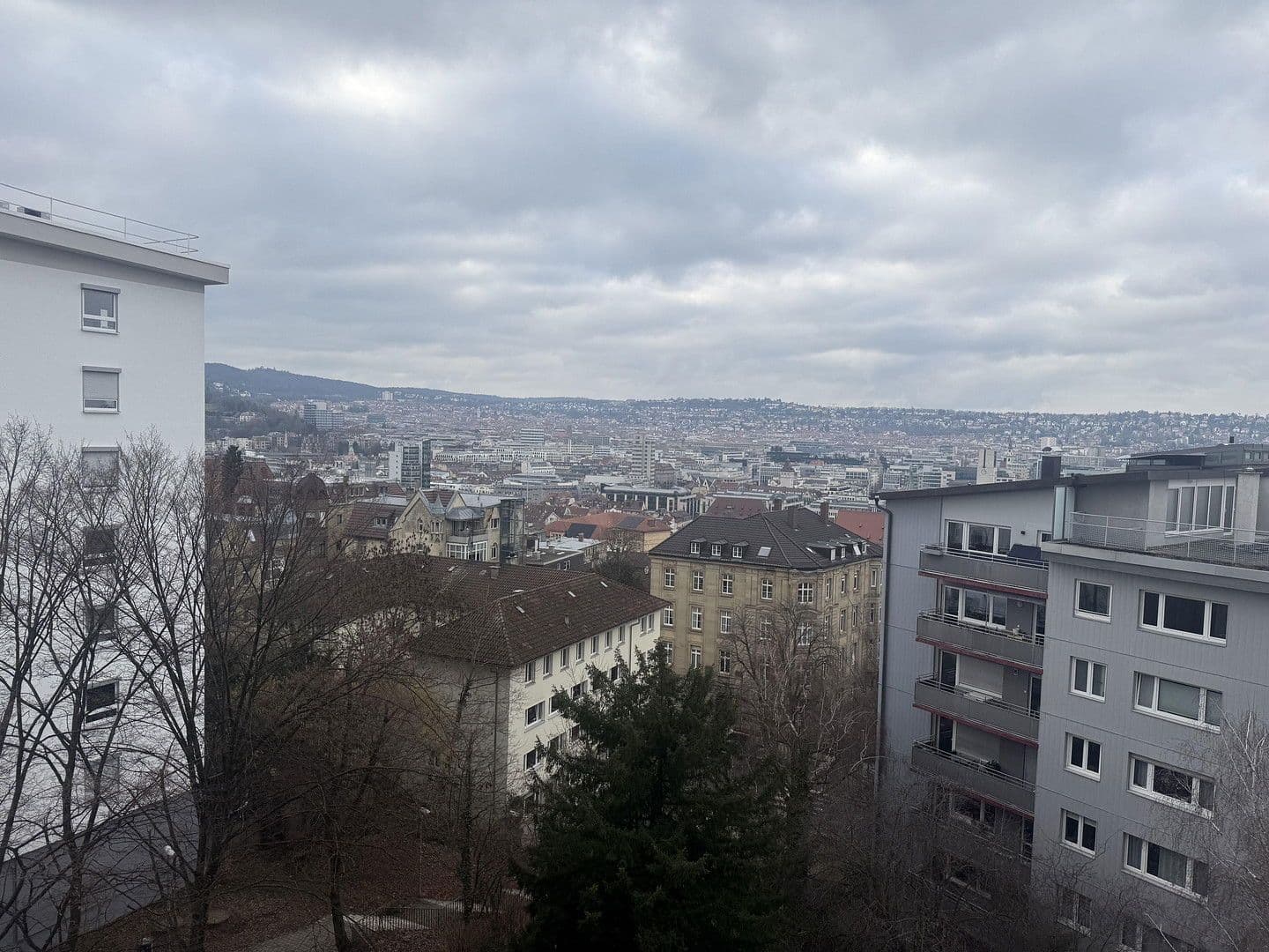 Pronájem bytu 3+1 76 m², Stitzenburgstraße 1, Stuttgart, Bádensko-Württembersko Pronájem bytu 3+1 76 m², Stitzenburgstraße 1, Stuttgart, Bádensko-Württembersko