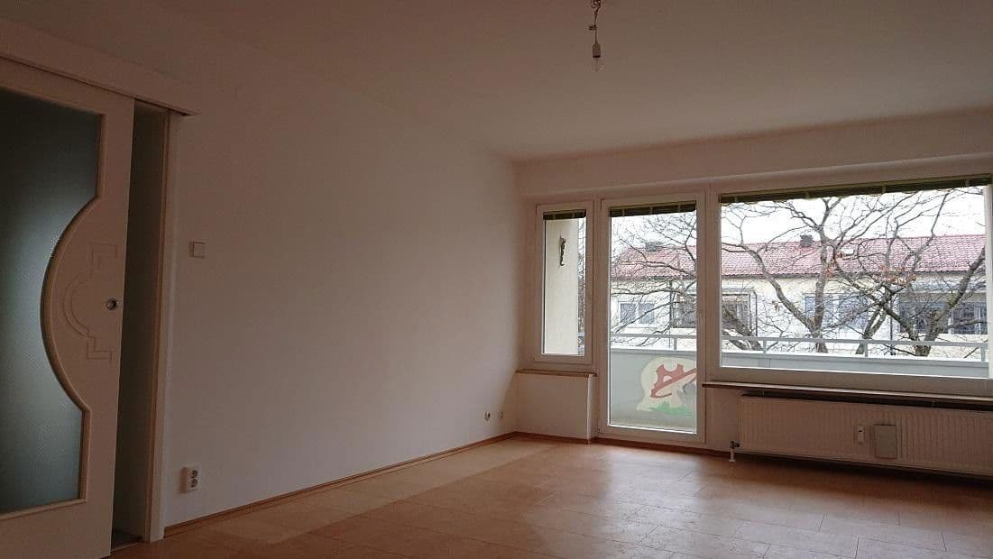 Prodej bytu 3+1 65 m², Thurgaustr. 8, München, Bavorsko Prodej bytu 3+1 65 m², Thurgaustr. 8, München, Bavorsko