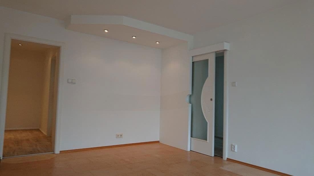 Prodej bytu 3+1 65 m², Thurgaustr. 8, München, Bavorsko Prodej bytu 3+1 65 m², Thurgaustr. 8, München, Bavorsko