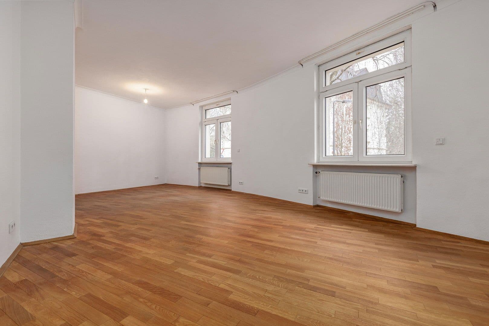 Prodej bytu 3+1 96 m², Frankfurt am Main, Hessen Prodej bytu 3+1 96 m², Frankfurt am Main, Hessen