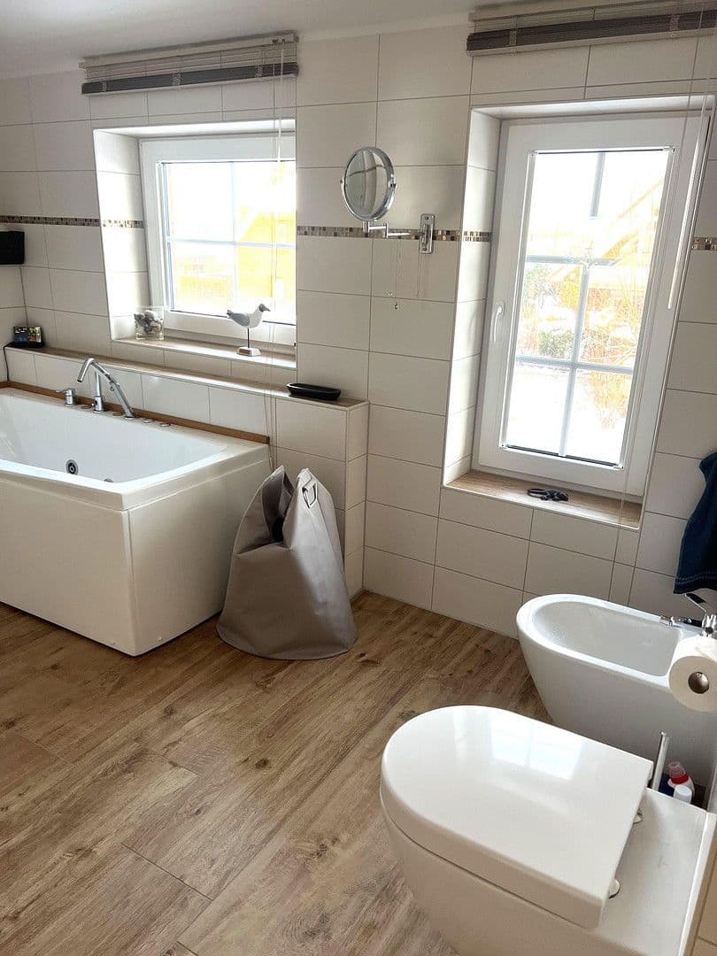 Prodej domu 190 m², pozemek 670 m², Stelle, Dolní Sasko Prodej domu 190 m², pozemek 670 m², Stelle, Dolní Sasko