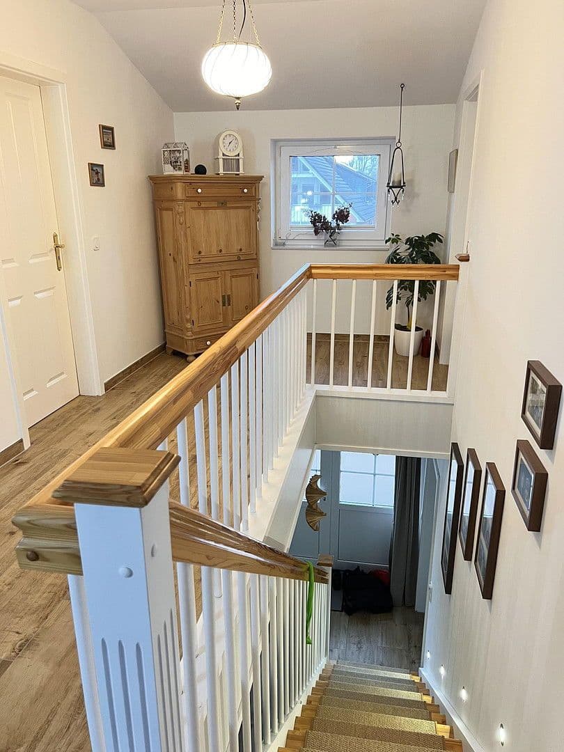 Prodej domu 190 m², pozemek 670 m², Stelle, Dolní Sasko Prodej domu 190 m², pozemek 670 m², Stelle, Dolní Sasko