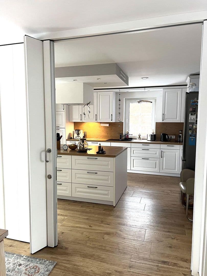 Prodej domu 190 m², pozemek 670 m², Stelle, Dolní Sasko Prodej domu 190 m², pozemek 670 m², Stelle, Dolní Sasko