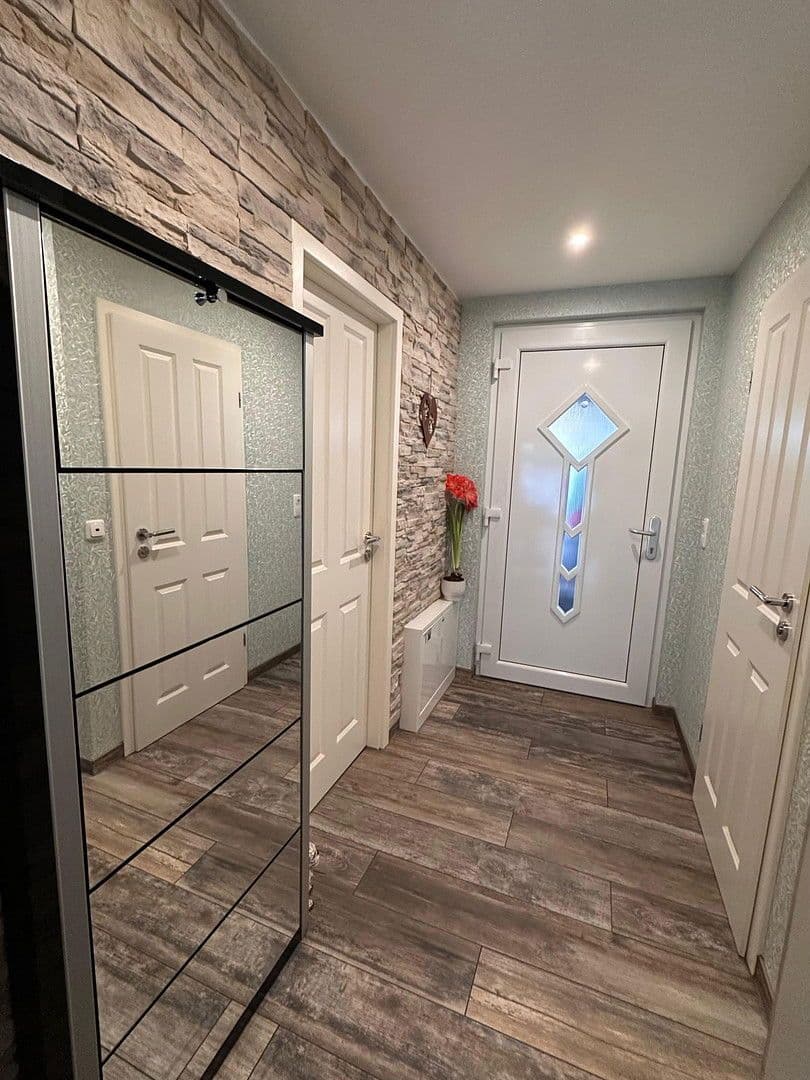 Prodej domu 130 m², pozemek 149 m², Glienicke/Nordbahn, Braniborsko Prodej domu 130 m², pozemek 149 m², Glienicke/Nordbahn, Braniborsko