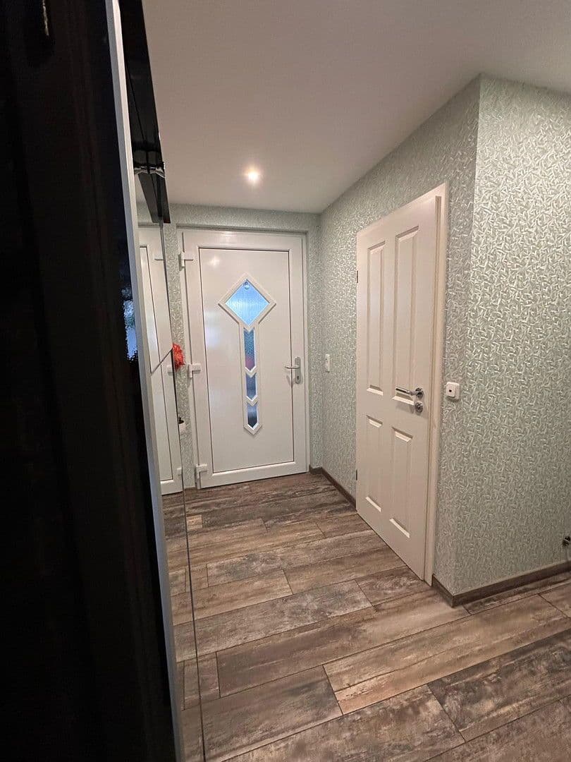 Prodej domu 130 m², pozemek 149 m², Glienicke/Nordbahn, Braniborsko Prodej domu 130 m², pozemek 149 m², Glienicke/Nordbahn, Braniborsko