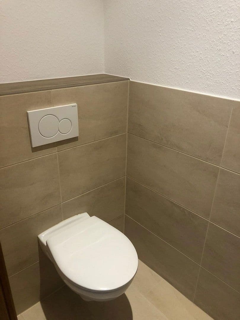 Pronájem bytu 3+1 82 m², Bühlertal, Bádensko-Württembersko Pronájem bytu 3+1 82 m², Bühlertal, Bádensko-Württembersko