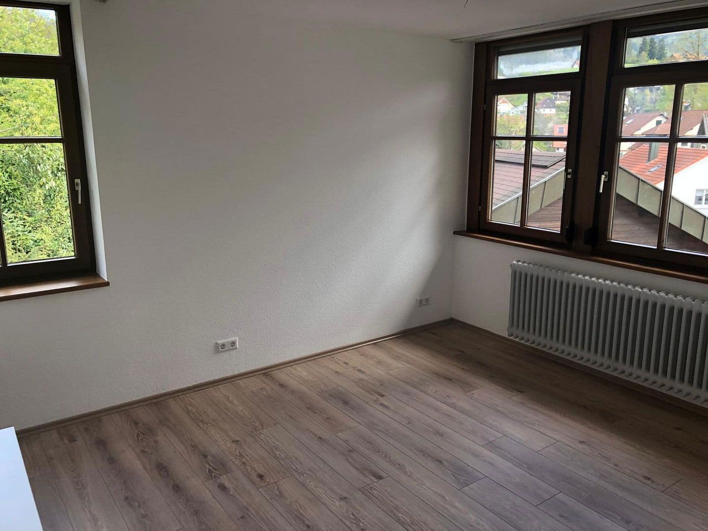 Pronájem bytu 3+1 82 m², Bühlertal, Bádensko-Württembersko Pronájem bytu 3+1 82 m², Bühlertal, Bádensko-Württembersko