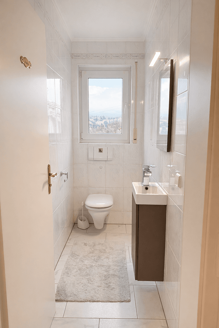 Pronájem bytu 4+1 120 m², Gernsbach, Bádensko-Württembersko Pronájem bytu 4+1 120 m², Gernsbach, Bádensko-Württembersko