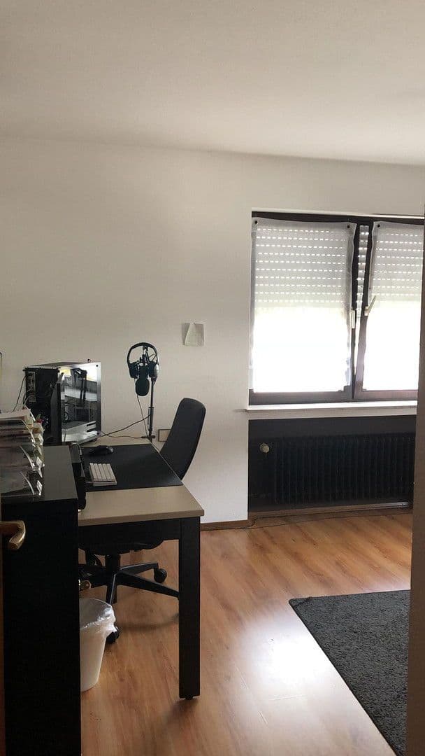 Prodej domu 154 m², pozemek 494 m², Mehlbaumstr.187, Albstadt, Bádensko-Württembersko Prodej domu 154 m², pozemek 494 m², Mehlbaumstr.187, Albstadt, Bádensko-Württembersko