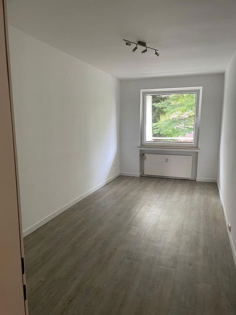 Prodej bytu 3+1 83 m², Bad Pyrmont, Dolní Sasko Prodej bytu 3+1 83 m², Bad Pyrmont, Dolní Sasko