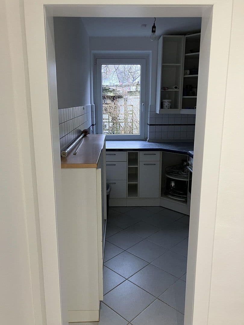 Pronájem bytu 3+1 100 m², Frankfurt, Hessen Pronájem bytu 3+1 100 m², Frankfurt, Hessen