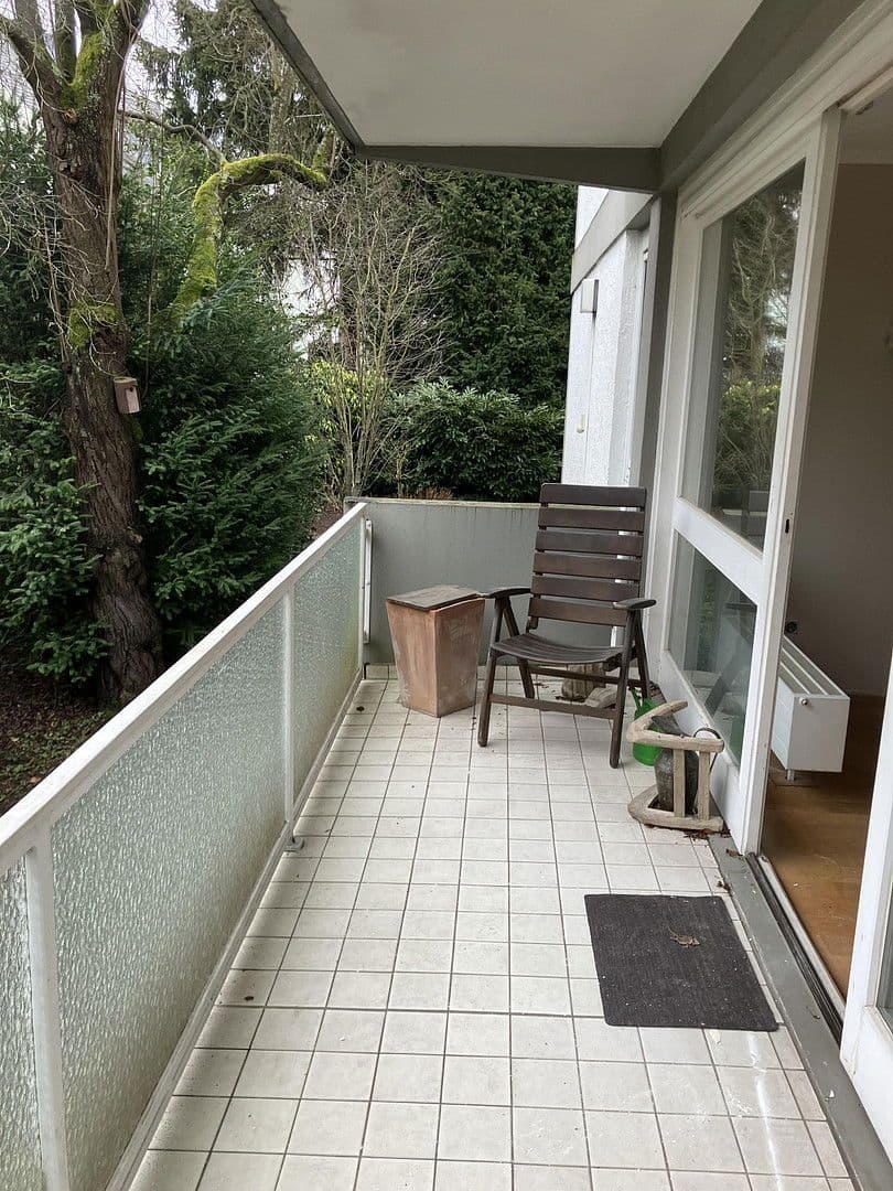 Pronájem bytu 3+1 100 m², Frankfurt, Hessen Pronájem bytu 3+1 100 m², Frankfurt, Hessen