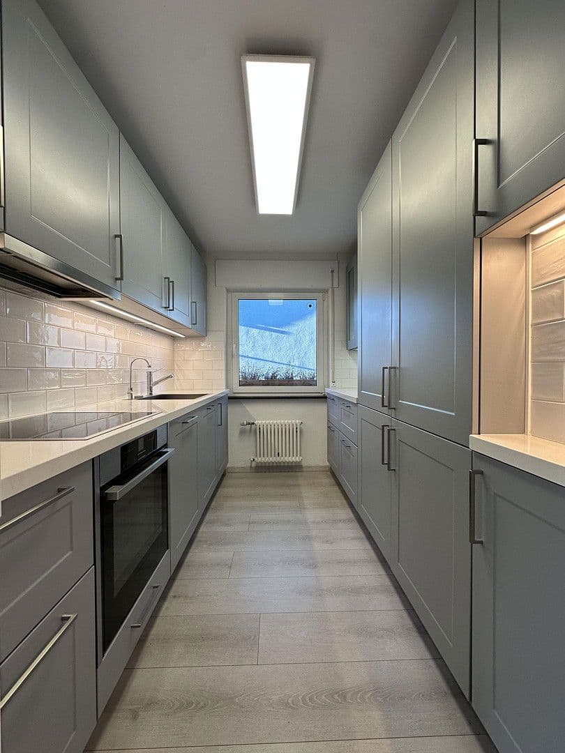 Prodej bytu 4+kk 101 m², Freiberg am Neckar, Bádensko-Württembersko Prodej bytu 4+kk 101 m², Freiberg am Neckar, Bádensko-Württembersko