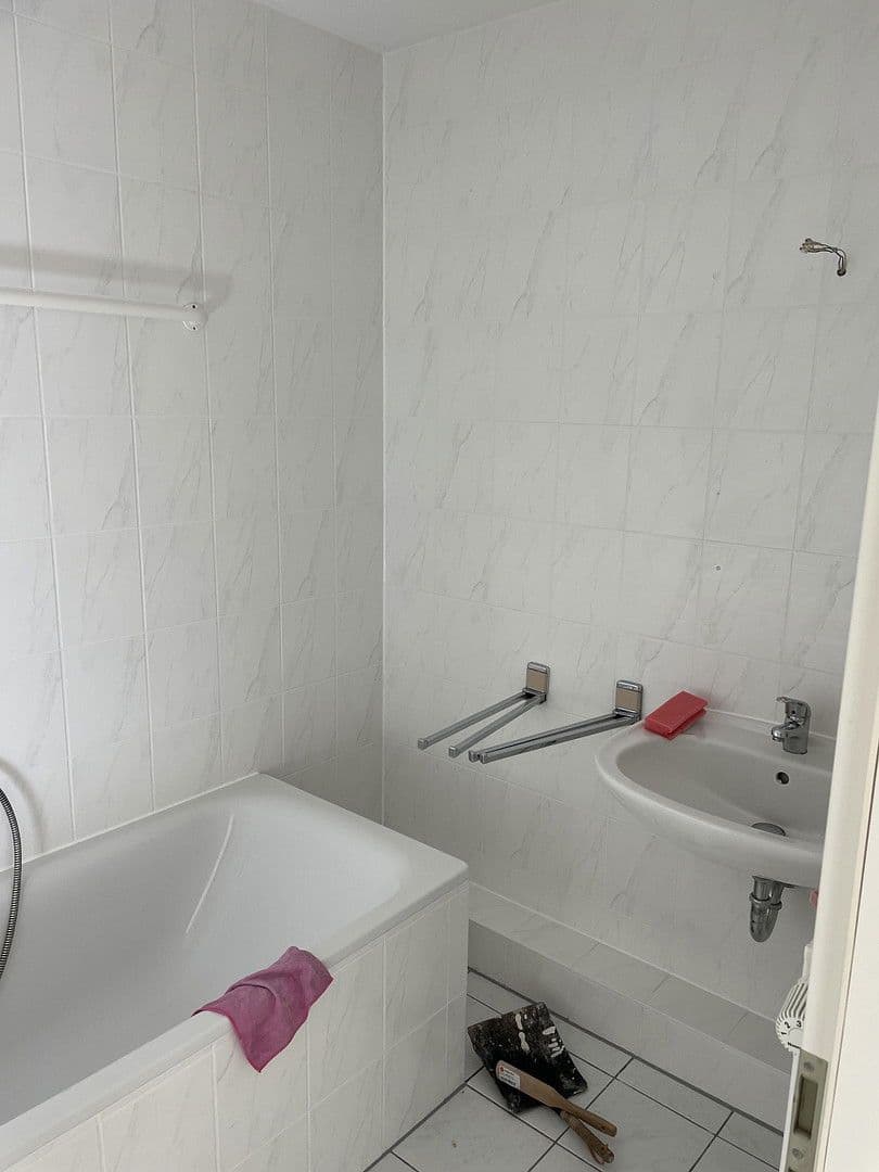 Pronájem bytu 3+1 84 m², Wendenstraße 26, Braunschweig, Dolní Sasko Pronájem bytu 3+1 84 m², Wendenstraße 26, Braunschweig, Dolní Sasko