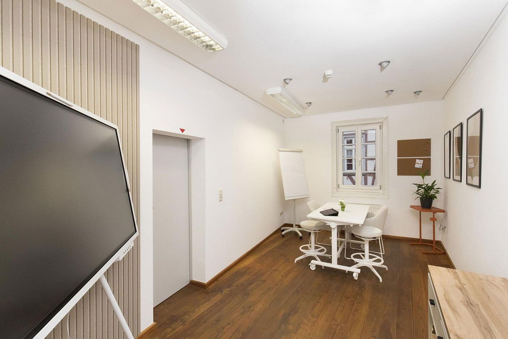 Prodej domu 272 m², pozemek 160 m², Obergasse 1, Idstein, Hessen Prodej domu 272 m², pozemek 160 m², Obergasse 1, Idstein, Hessen