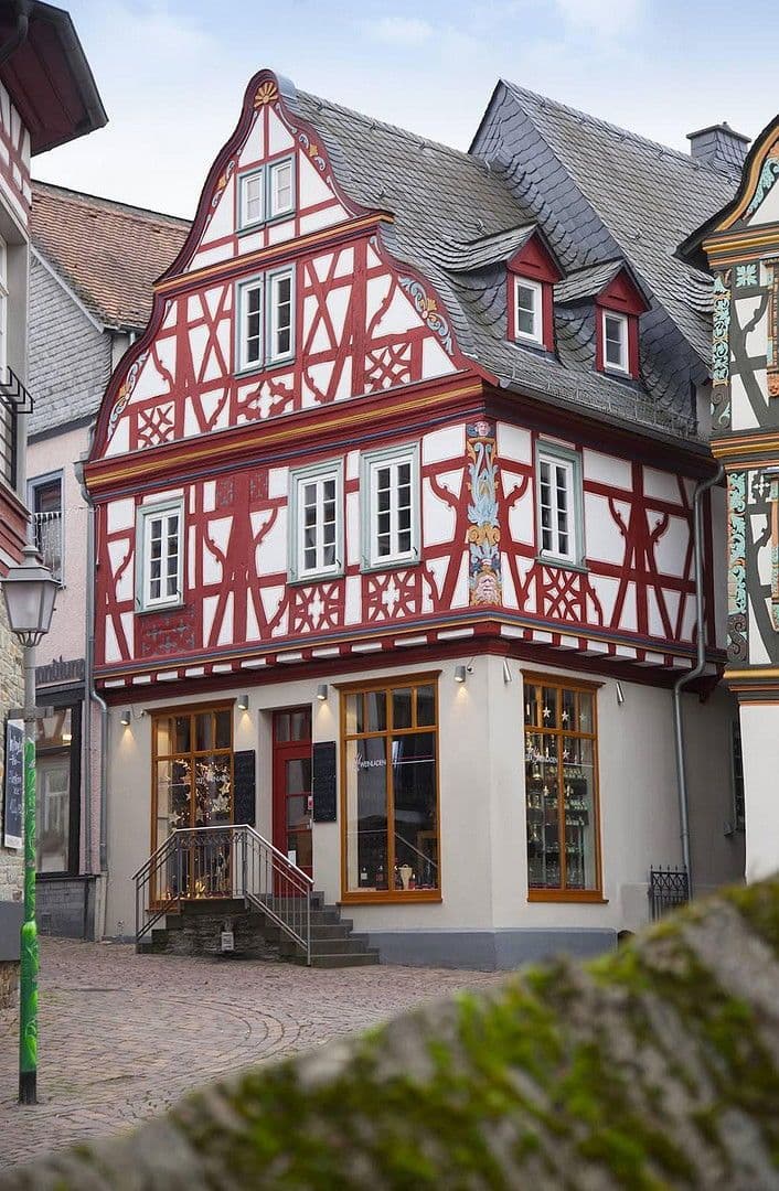 Prodej domu 272 m², pozemek 160 m², Obergasse 1, Idstein, Hessen Prodej domu 272 m², pozemek 160 m², Obergasse 1, Idstein, Hessen