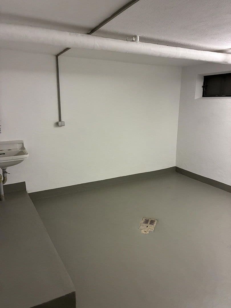 Prodej domu 118 m², pozemek 942 m², Ansbacher Straße 42A, Markt Erlbach, Bavorsko Prodej domu 118 m², pozemek 942 m², Ansbacher Straße 42A, Markt Erlbach, Bavorsko