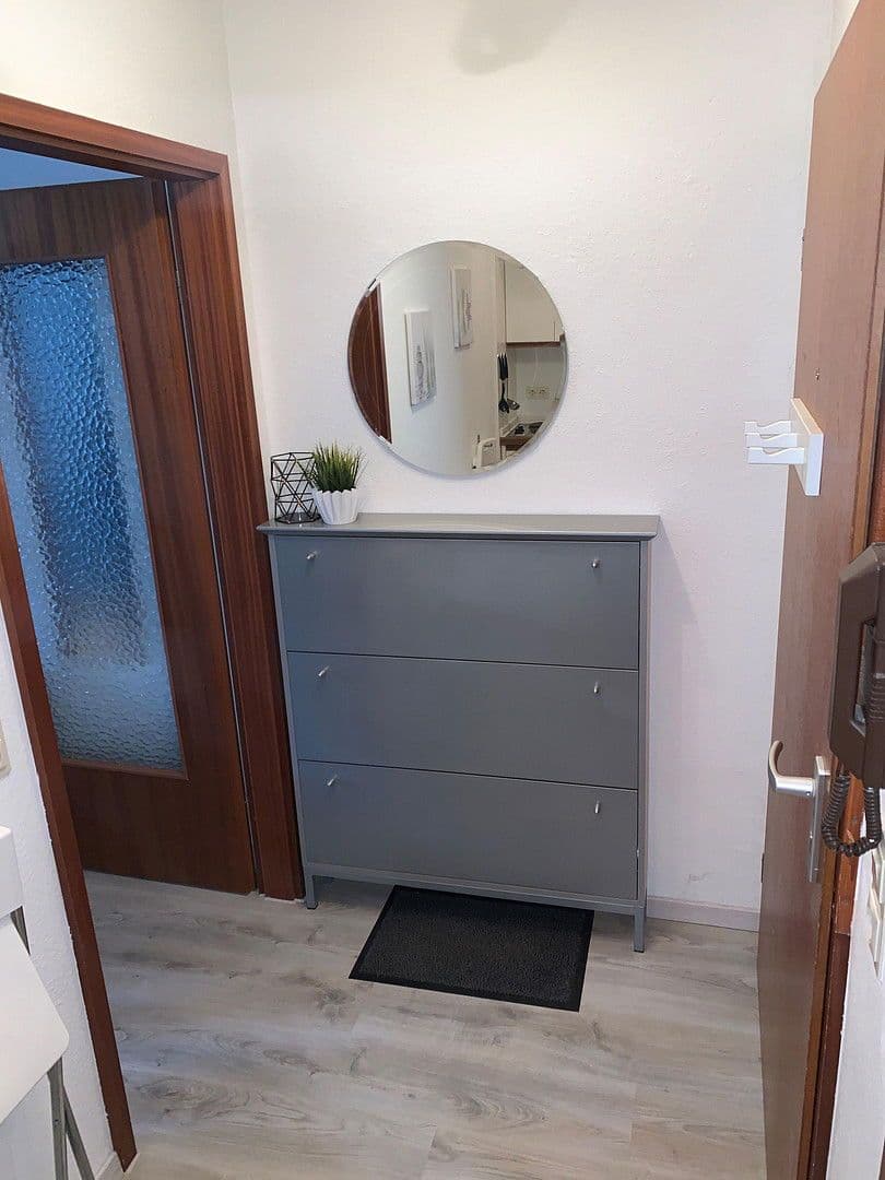 Pronájem bytu 1+1 24 m², Hirschauer Straße 48, Tübingen, Bádensko-Württembersko Pronájem bytu 1+1 24 m², Hirschauer Straße 48, Tübingen, Bádensko-Württembersko