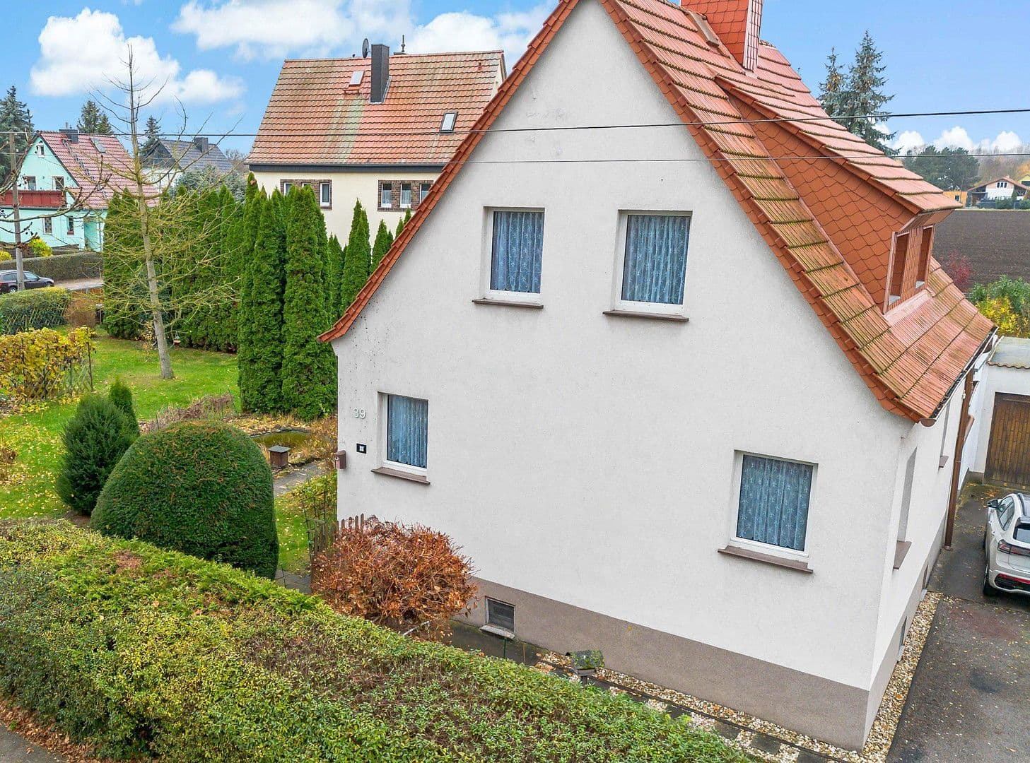 Prodej domu 120 m², pozemek 897 m², Goldbergstraße 39, Halle, Sasko-Anhaltsko Prodej domu 120 m², pozemek 897 m², Goldbergstraße 39, Halle, Sasko-Anhaltsko