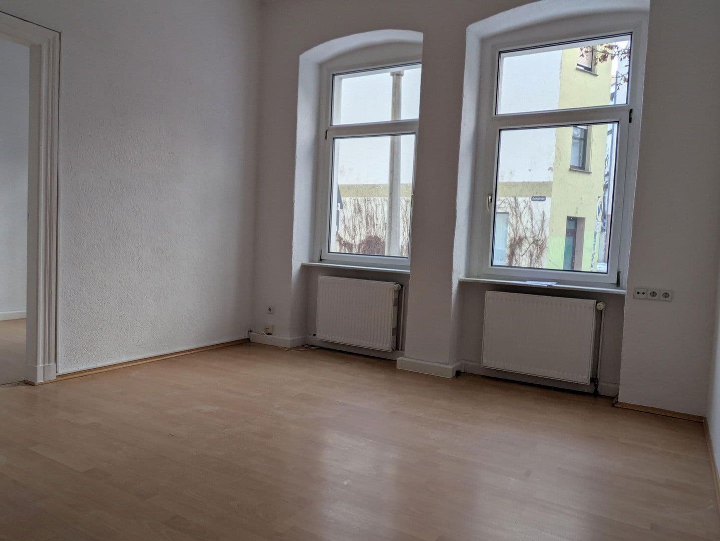 Pronájem bytu 2+1 60 m², Triftstraße 29, Halle, Sasko-Anhaltsko Pronájem bytu 2+1 60 m², Triftstraße 29, Halle, Sasko-Anhaltsko