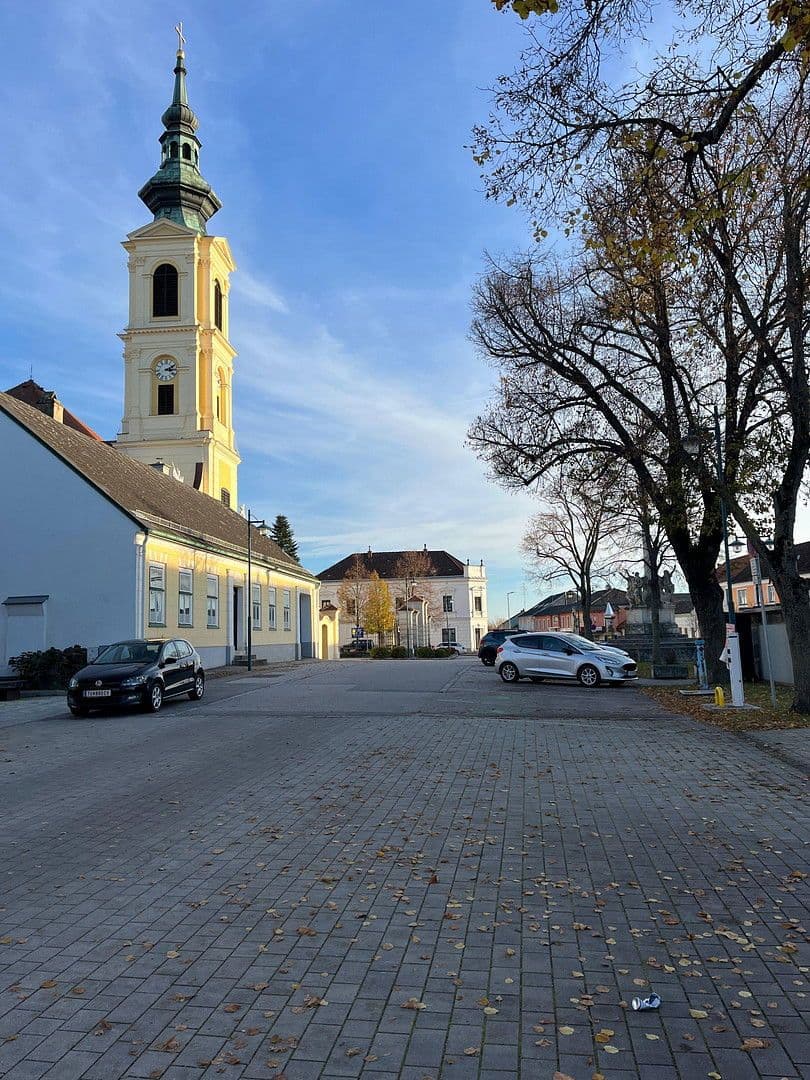 Pronájem kanceláře 50 m², Hauptplatz 20, Großweikersdorf, Dolní Rakousko Pronájem kanceláře 50 m², Hauptplatz 20, Großweikersdorf, Dolní Rakousko