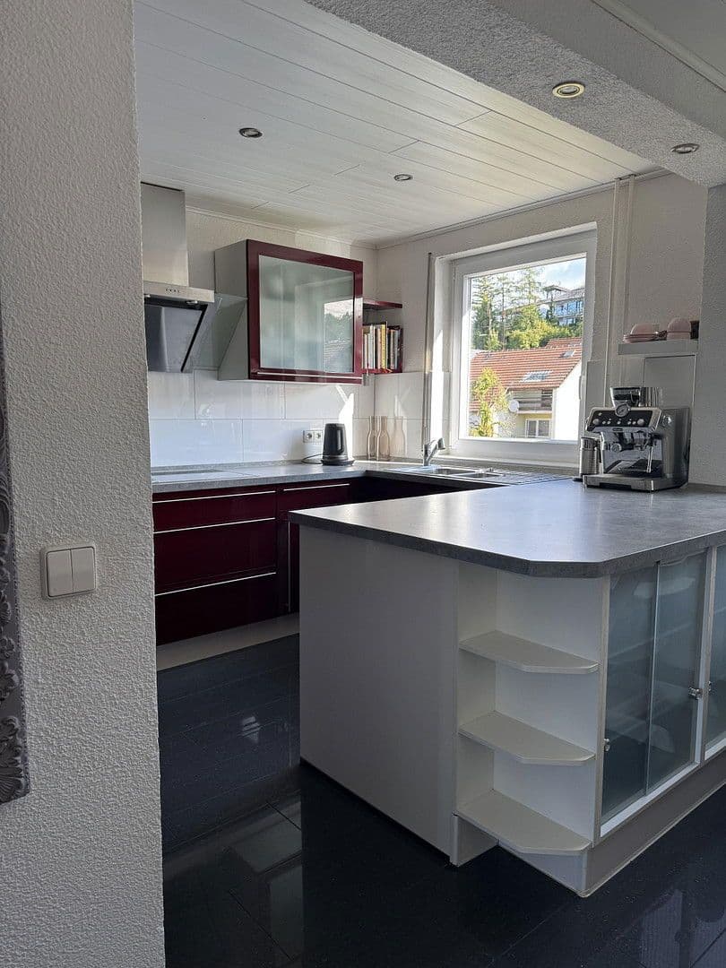 Prodej bytu 4+kk 100 m², Leonberg, Bádensko-Württembersko Prodej bytu 4+kk 100 m², Leonberg, Bádensko-Württembersko