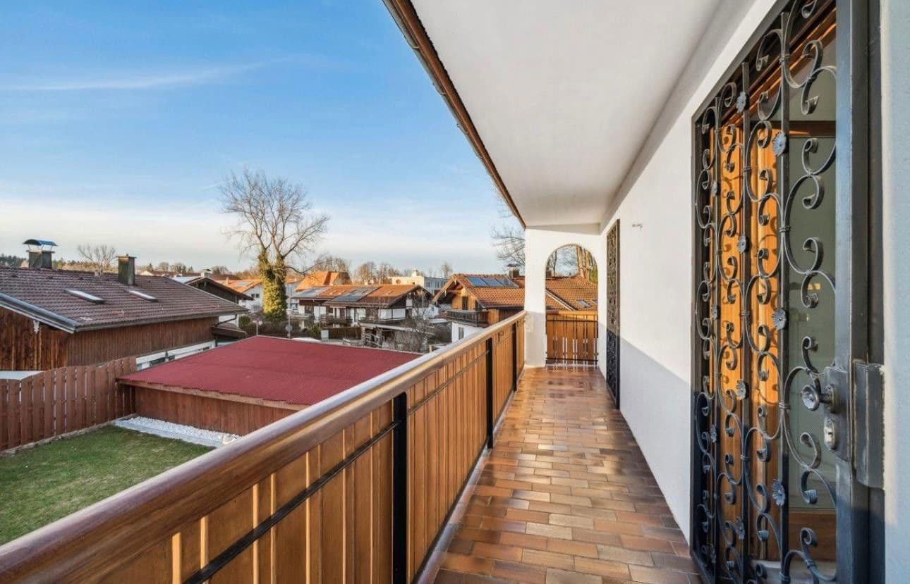 Prodej domu 133 m², pozemek 468 m², Birkenstraße 19, Miesbach, Bavorsko Prodej domu 133 m², pozemek 468 m², Birkenstraße 19, Miesbach, Bavorsko