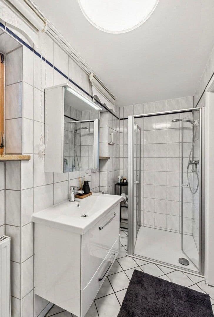 Prodej domu 133 m², pozemek 468 m², Birkenstraße 19, Miesbach, Bavorsko Prodej domu 133 m², pozemek 468 m², Birkenstraße 19, Miesbach, Bavorsko