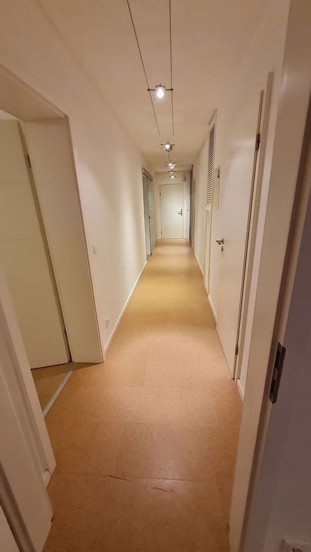 Prodej bytu 4+1 91 m², Landau, Porýní-Falc Prodej bytu 4+1 91 m², Landau, Porýní-Falc