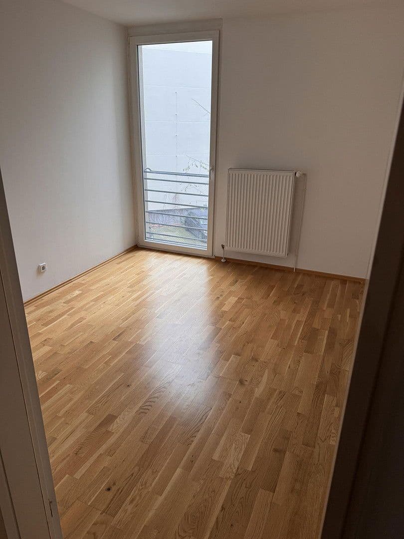 Prodej bytu 3+1 100 m², Kolberger Straße 11, Berlin, Berlín Prodej bytu 3+1 100 m², Kolberger Straße 11, Berlin, Berlín