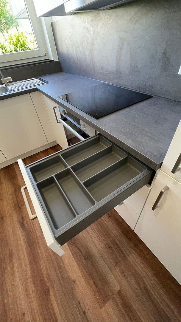 Pronájem bytu 3+1 75 m², Remseck am Neckar, Bádensko-Württembersko Pronájem bytu 3+1 75 m², Remseck am Neckar, Bádensko-Württembersko