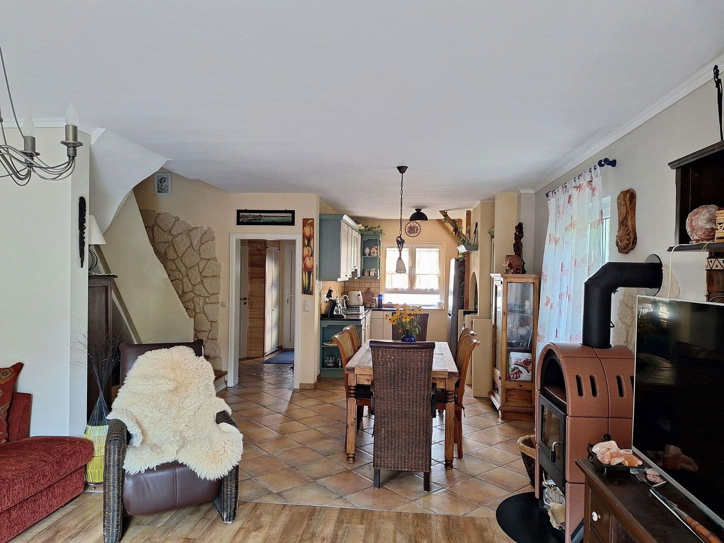 Prodej domu 139 m², pozemek 223 m², Frankfurt, Hessen Prodej domu 139 m², pozemek 223 m², Frankfurt, Hessen