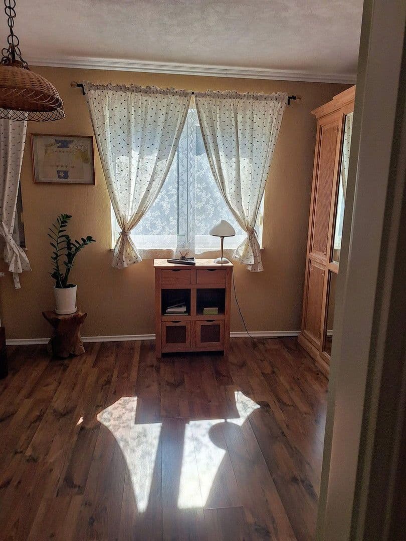 Prodej domu 139 m², pozemek 223 m², Frankfurt, Hessen Prodej domu 139 m², pozemek 223 m², Frankfurt, Hessen