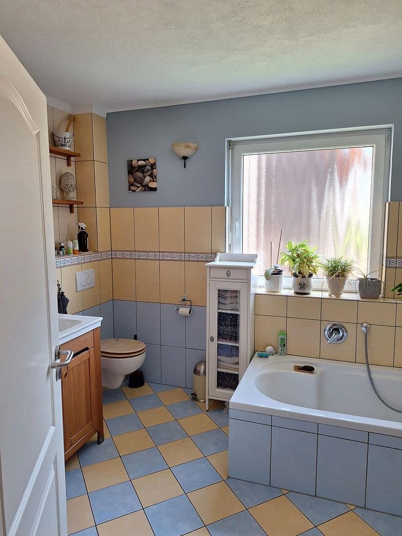 Prodej domu 139 m², pozemek 223 m², Frankfurt, Hessen Prodej domu 139 m², pozemek 223 m², Frankfurt, Hessen