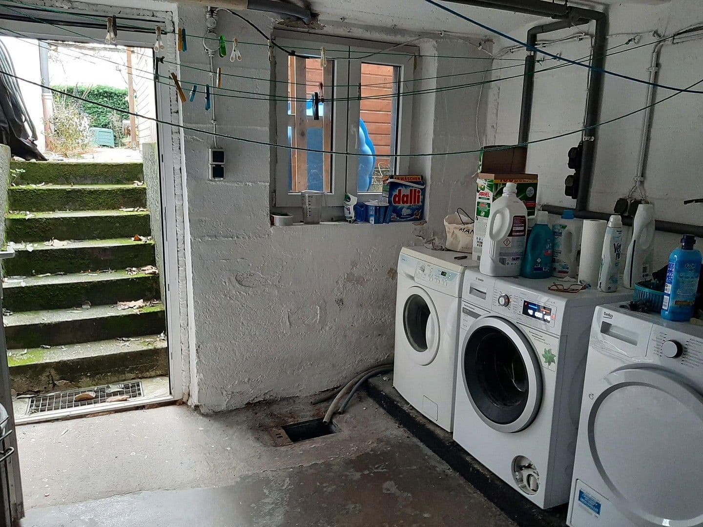 Prodej domu 270 m², pozemek 401 m², Raunheim, Hessen Prodej domu 270 m², pozemek 401 m², Raunheim, Hessen