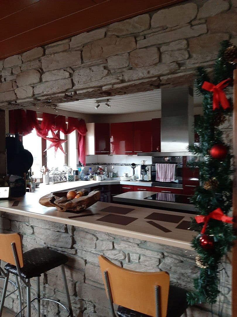 Prodej domu 270 m², pozemek 401 m², Raunheim, Hessen Prodej domu 270 m², pozemek 401 m², Raunheim, Hessen