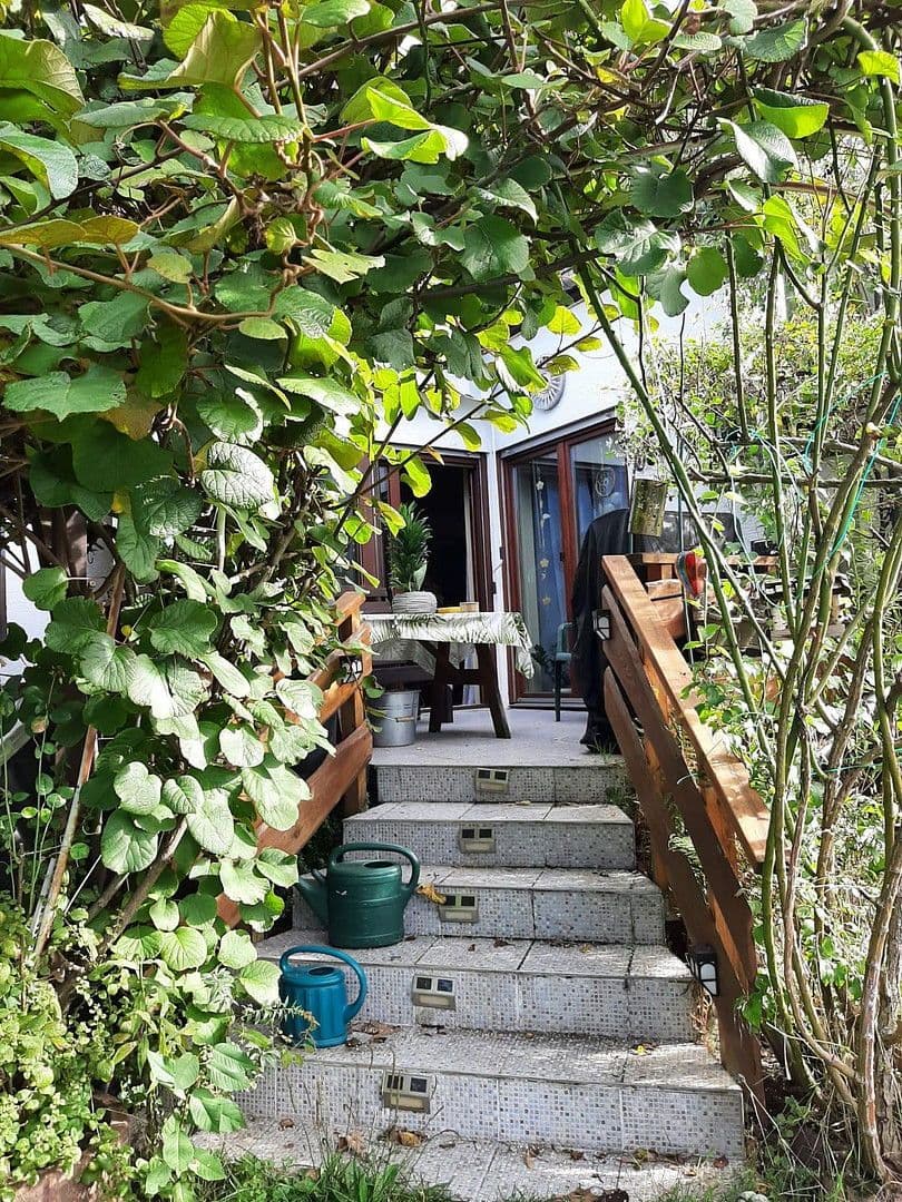 Prodej domu 270 m², pozemek 401 m², Raunheim, Hessen Prodej domu 270 m², pozemek 401 m², Raunheim, Hessen