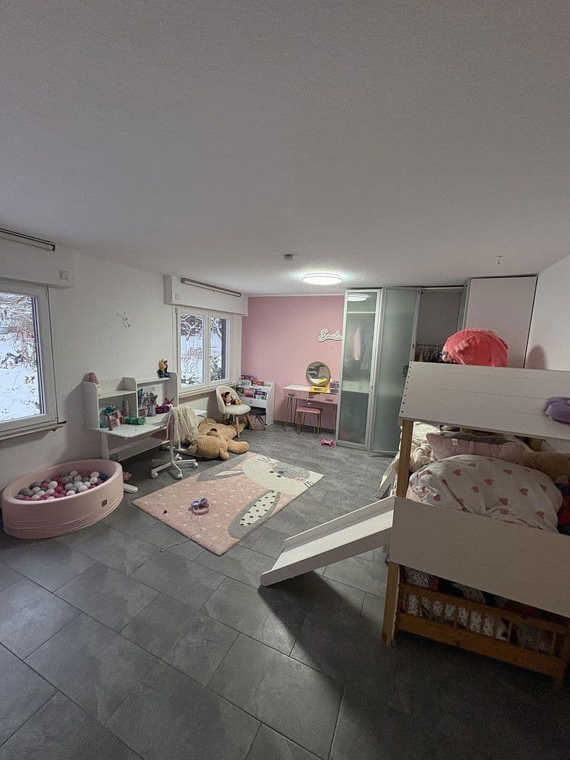 Pronájem domu 293 m², pozemek 612 m², Leichlingen, Severní Porýní-Vestfálsko Pronájem domu 293 m², pozemek 612 m², Leichlingen, Severní Porýní-Vestfálsko